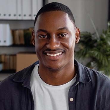 Dr. Alok Sharma, General Physician